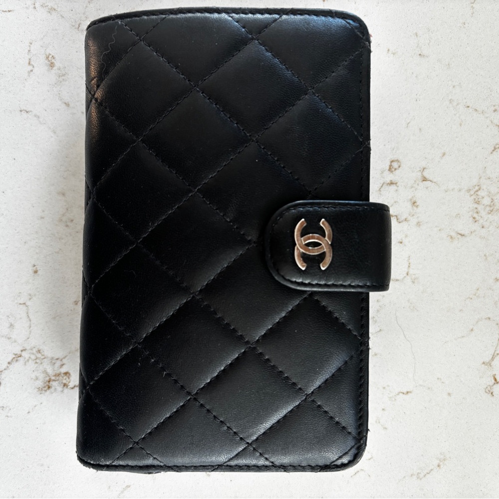 CHANEL Black Quilted Leather Wallet 100% Authentic